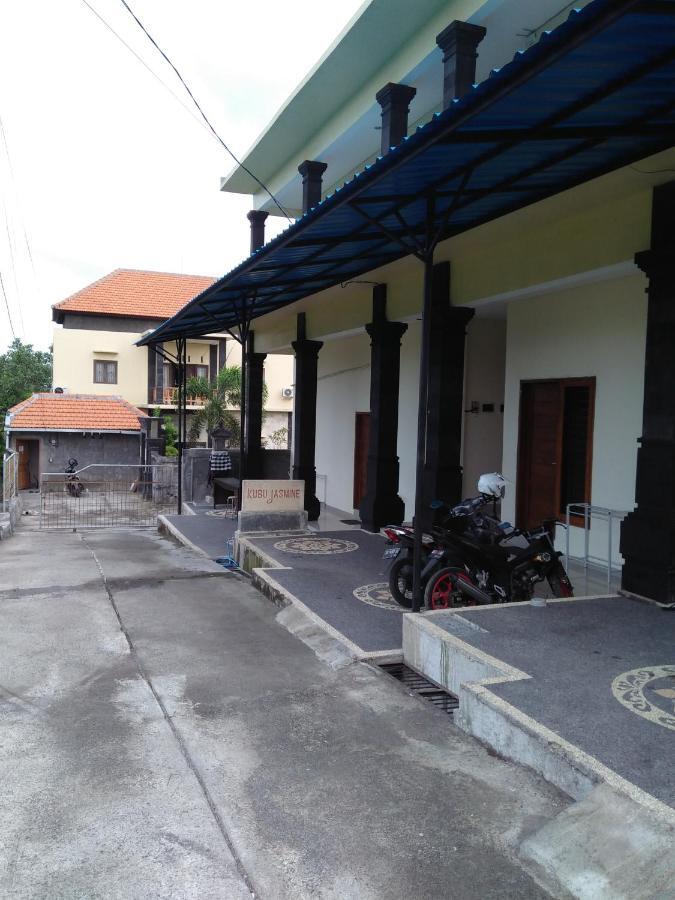 Hotel Kubu Jasmine Bali Canggu Exterior foto